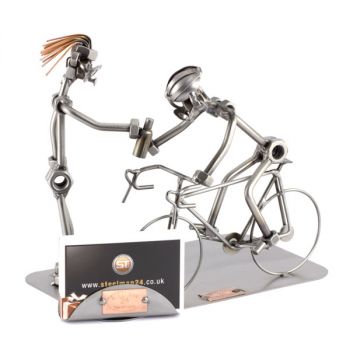 FAHRRADRENNEN MIT VISITENKARTEN-HALTER
